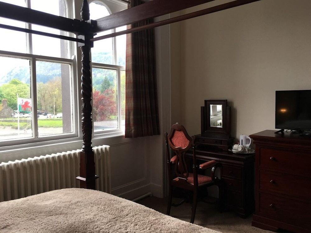 The Eagles Hotel Llanrwst Exterior foto