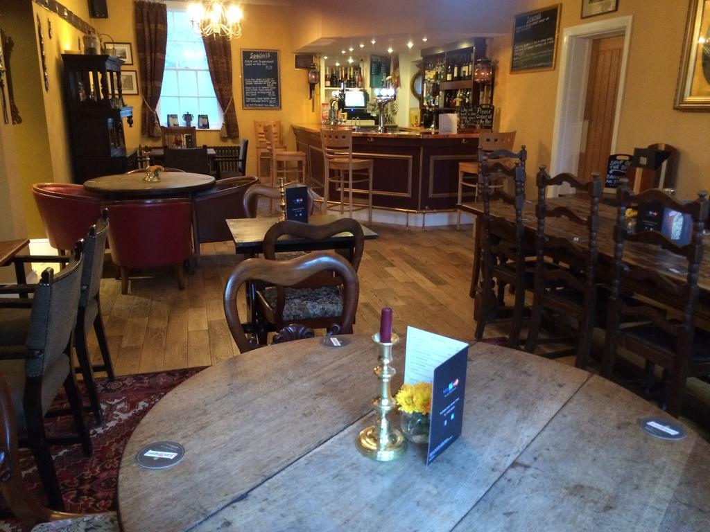 The Eagles Hotel Llanrwst Exterior foto
